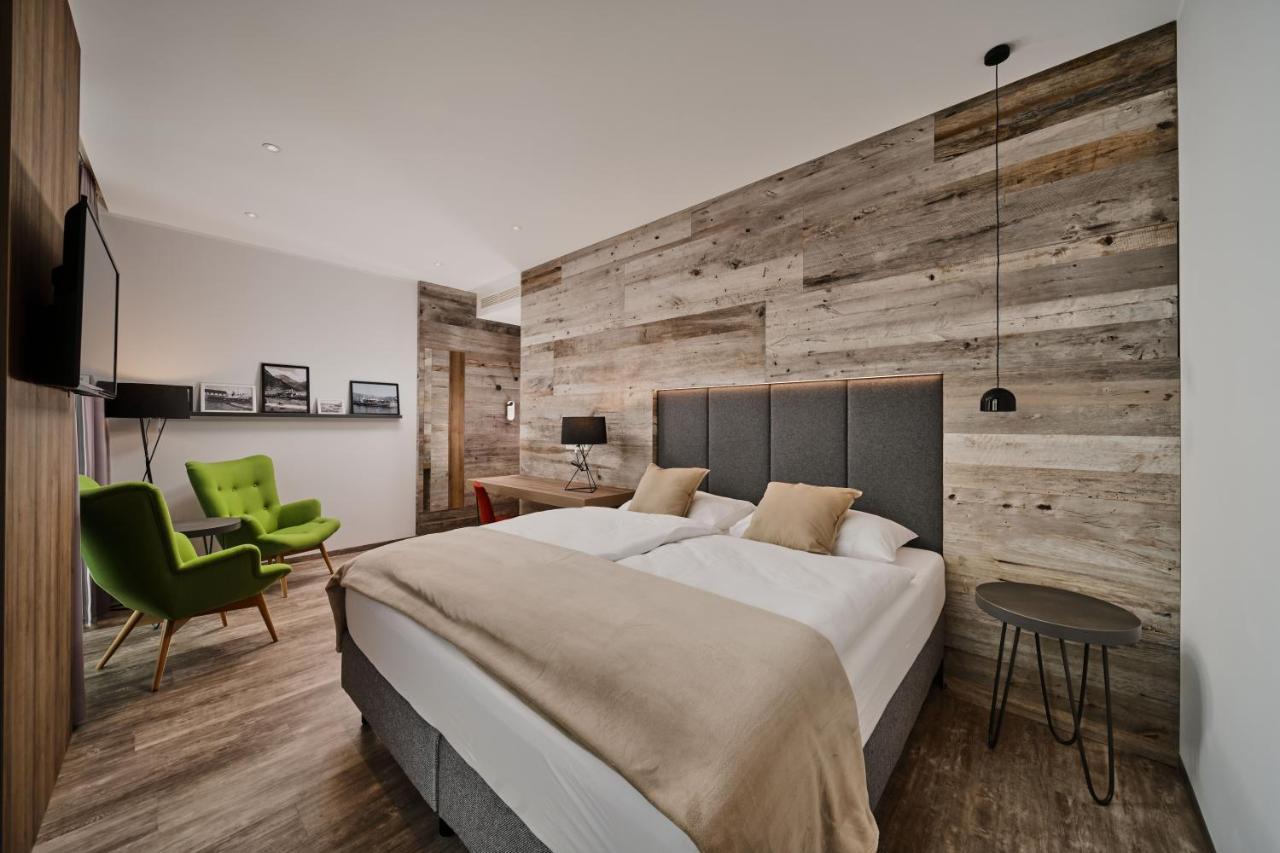 Seehotel Im Weyer Gmunden Exterior foto