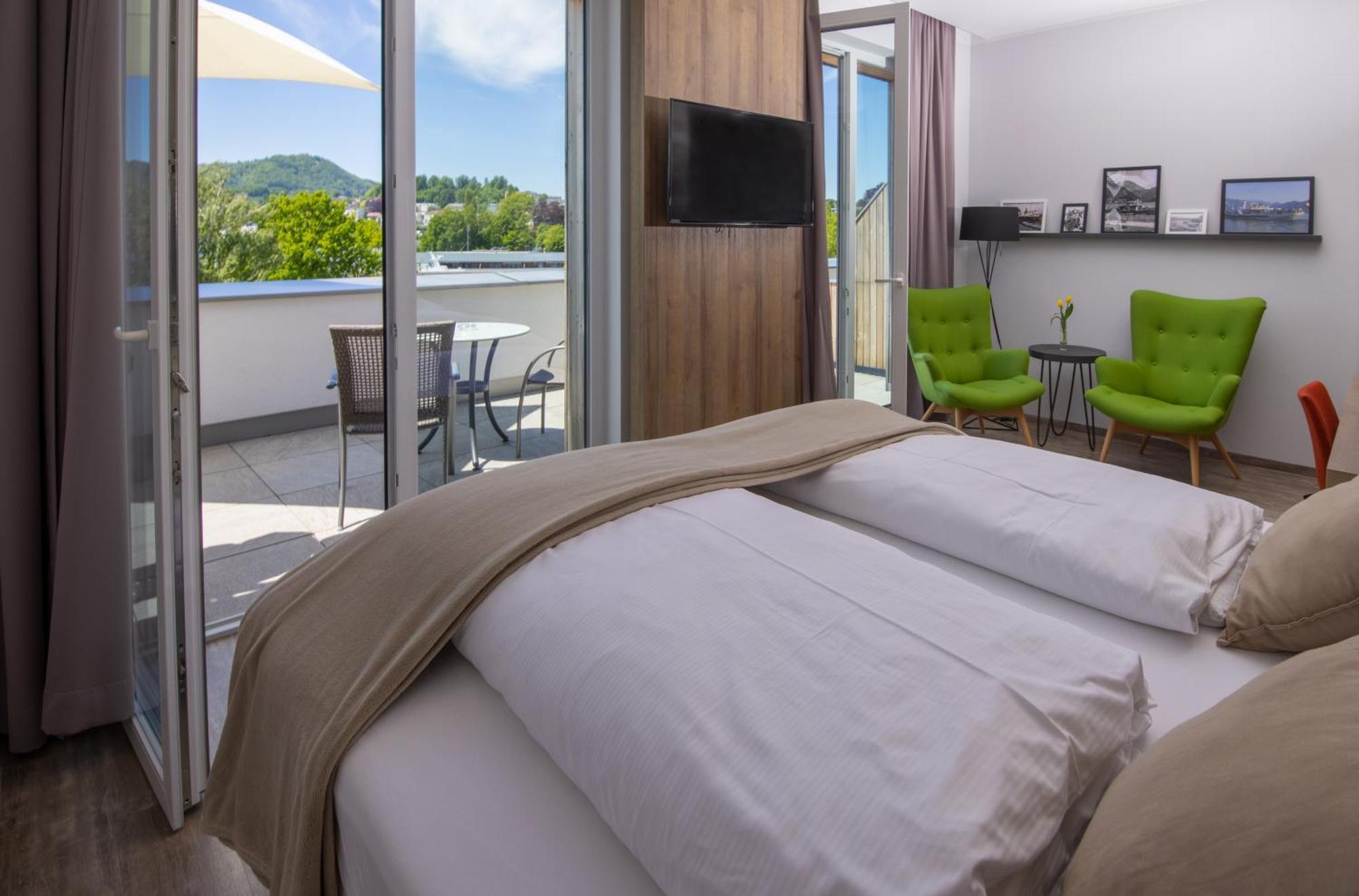 Seehotel Im Weyer Gmunden Exterior foto